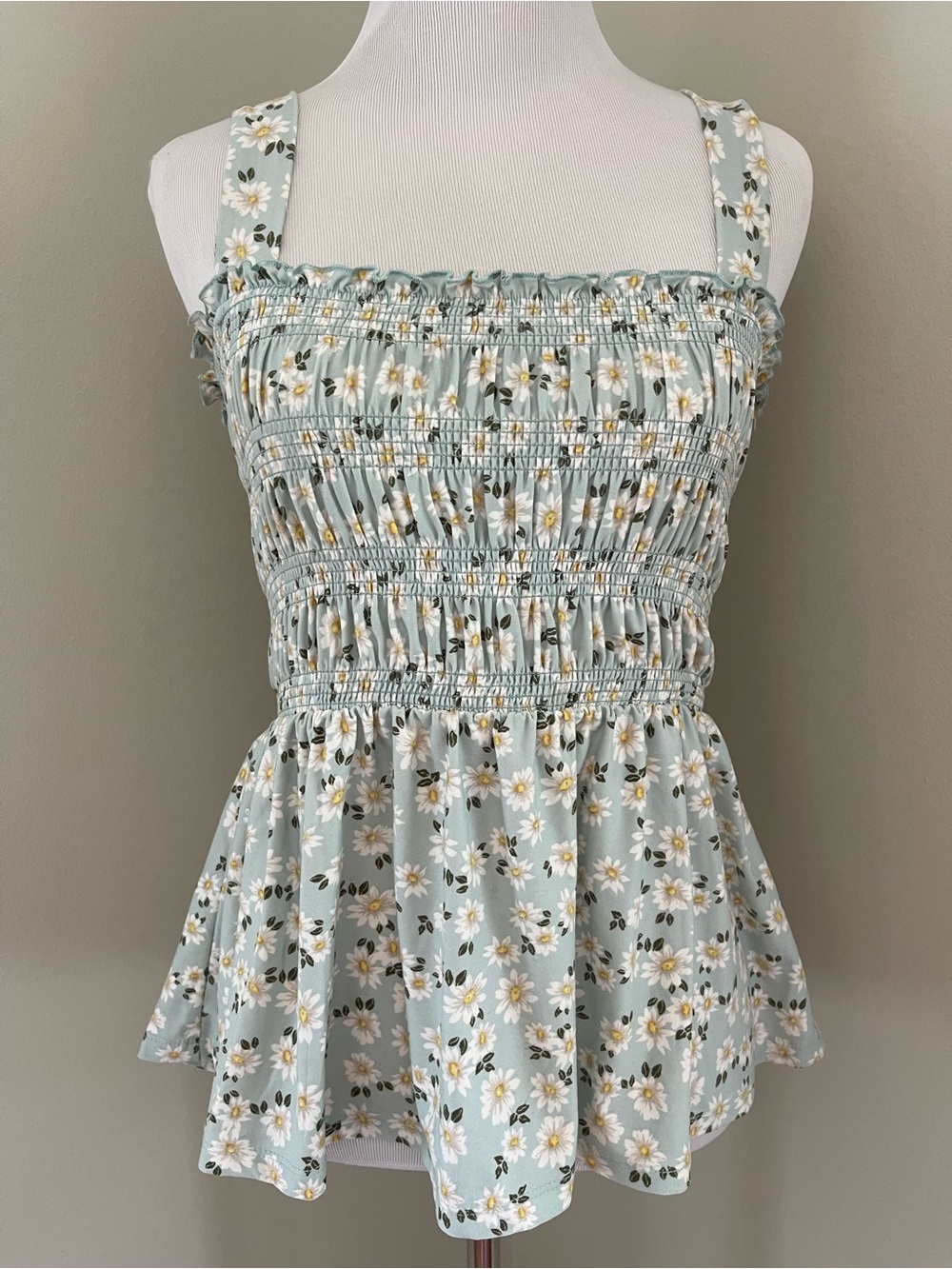 Derek Hearr Blue Daisy Floral Smocked Peplum Tank Top Size Medium
